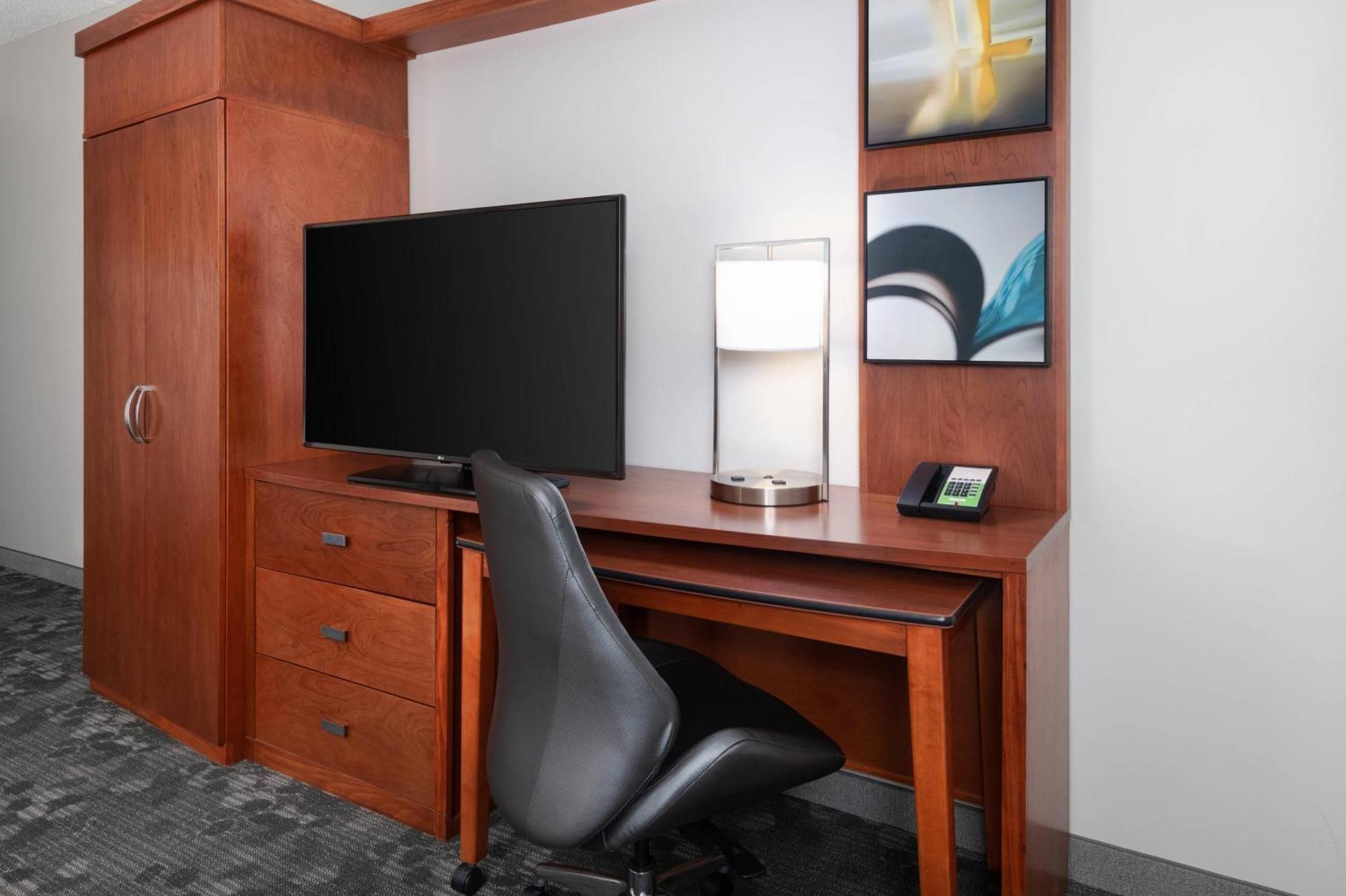 Hotel Courtyard By Marriott Pittsburgh Washington Meadow Lands Esterno foto